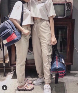 ÁO CROP CỔ BẺ ( kèm hình thạt )