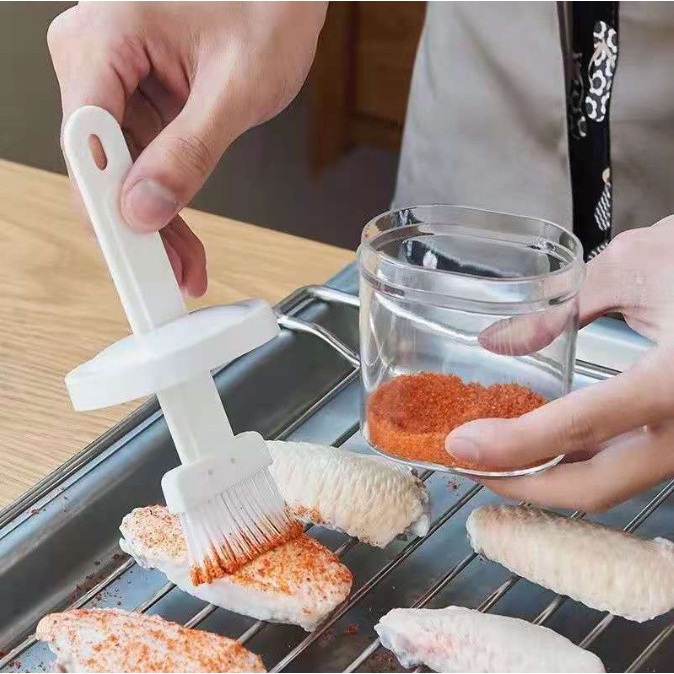 Bình Đựng Dầu Có Nắp Cọ Quét Bằng Silicone Tiện Lợi Dành Cho Nhà Bếp