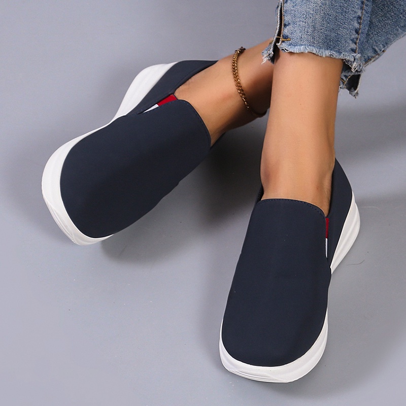 Giày thể thao đế dày màu trơn thời trang năng động cho nữ