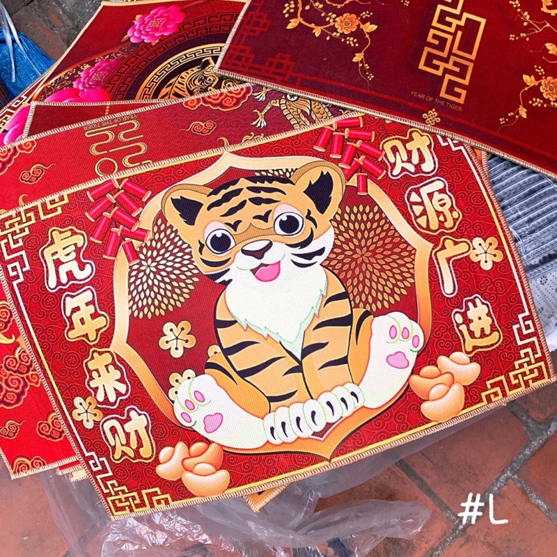 Thảm tết con hổ 3d 2022 chui chân LATISO TT01