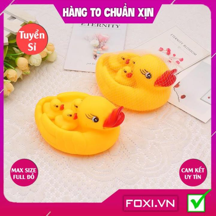 Đồ Chơi Vịt Cao Su Bơi Nước Foxi-Chú Vịt Màu Vàng Phát Ra Âm Thanh Vui Nhộn Trong Bồn Tắm Cho Bé