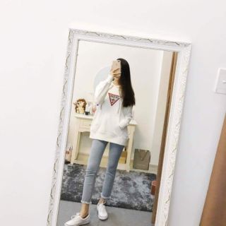 Áo Hoodie Guess