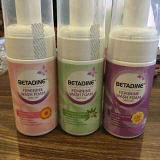 Dung dịch vệ sinh Betadin Feminine wash foam