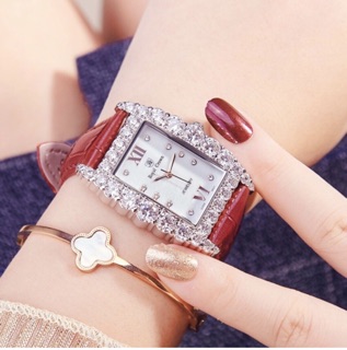 Đồng Hồ Nữ Royal Crown 6111/ST