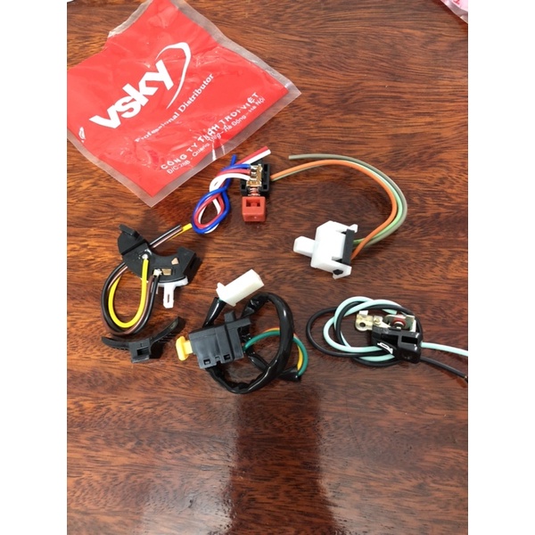 CÔNG TẮC XE alpha50cc,alpha 100,alphaZX,wave thái 110