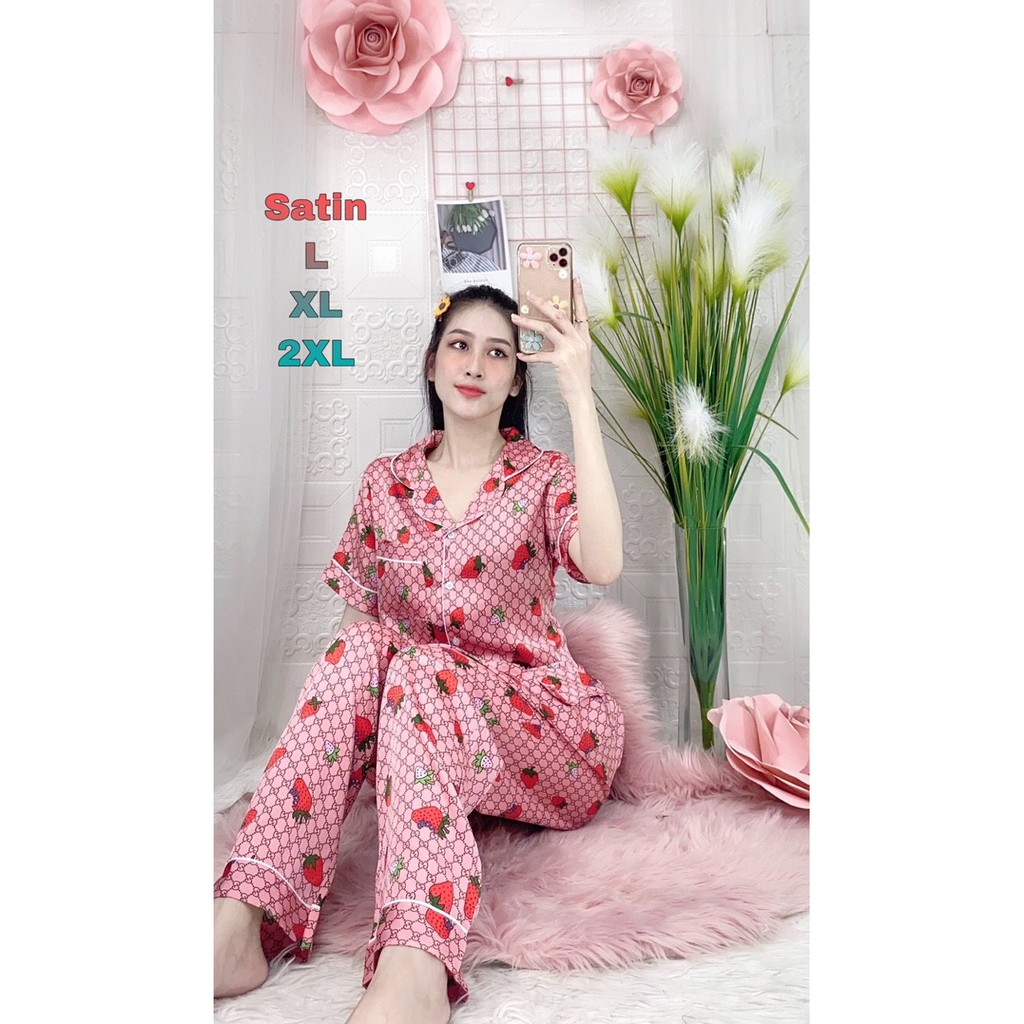 ĐỒ BỘ PIJAMA LỤA SATIN IN HÌNH QUẦN DÀI TAY NGẮN | BigBuy360 - bigbuy360.vn