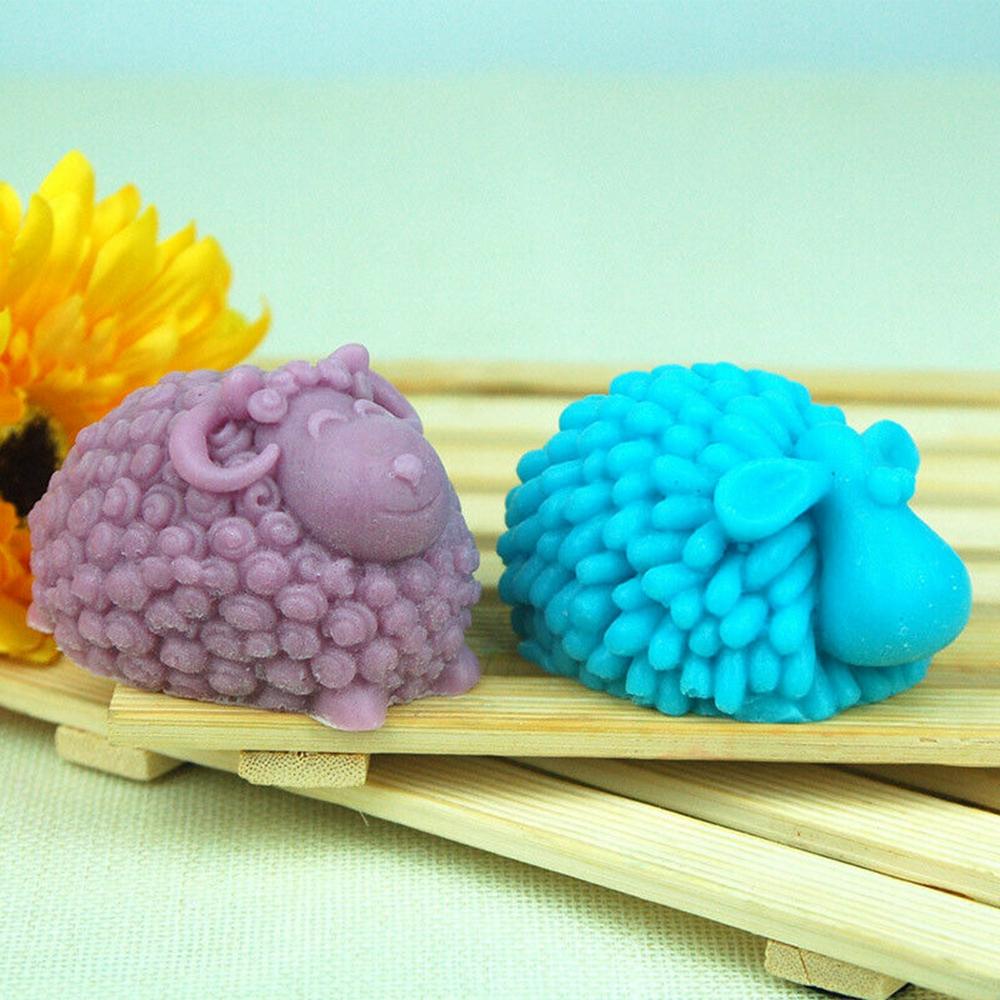 Khuôn Silicone Tạo Hình Làm Bánh Kẹo / Xà Phòng Hình Hoa Mai 3D