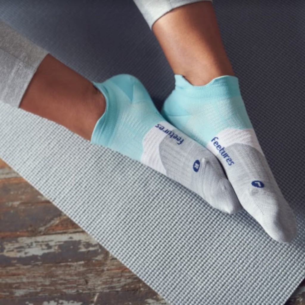 Tất Feetures siêu bền cho bé độ dày TRUNG BÌNH - Vớ cho bé màu xanh đen ghi mềm mại bảo hành 2 năm
