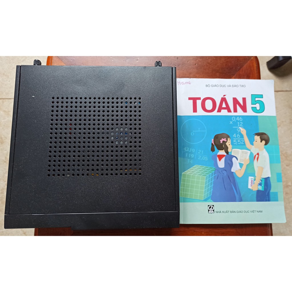 thùng máy tính để bàn nhỏ gọn Intel Xeon E3 1225 v2 | BigBuy360 - bigbuy360.vn