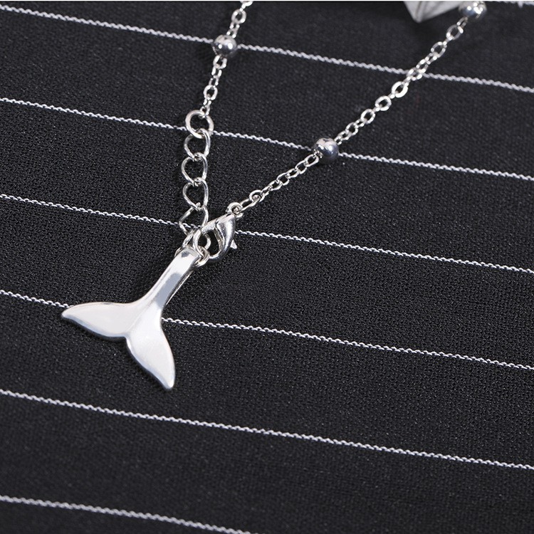 Lắc Tay Đuôi Cá Giống Suga