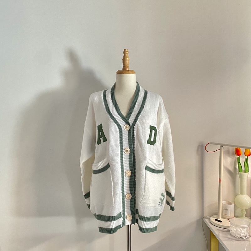 Lea - Cardigan viền xanh lá phong cách Hàn Quốc | BigBuy360 - bigbuy360.vn