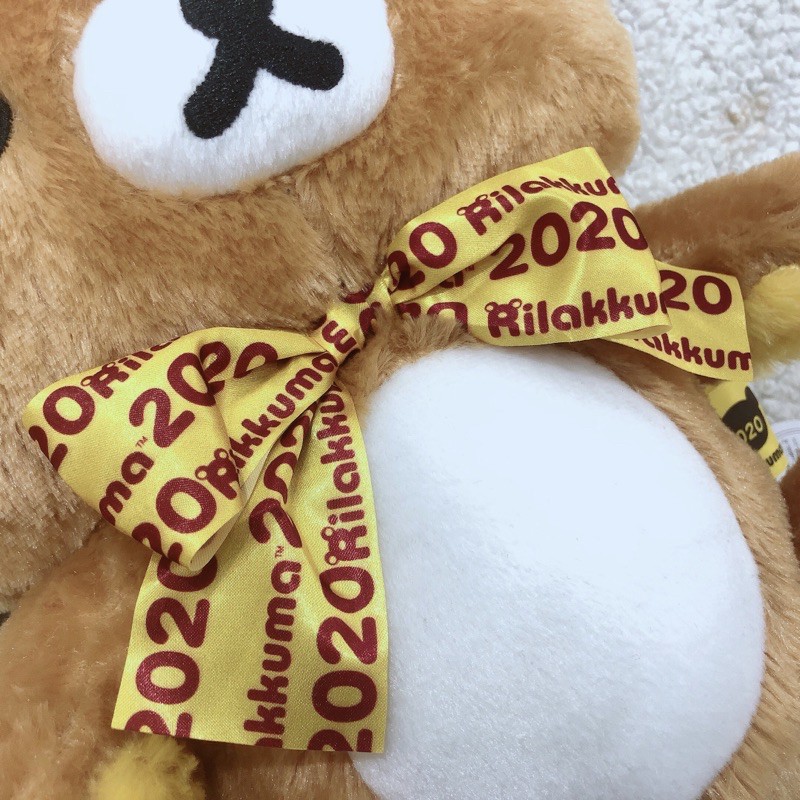 [ CÓ SẴN ] GẤU BÔNG RILAKKUMA 2020 ĐEO NƠ VÀNG