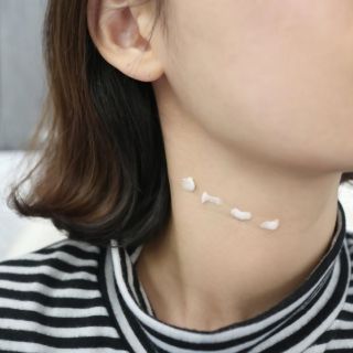 Kem mắt Ahc 30g mẫu mới nhất