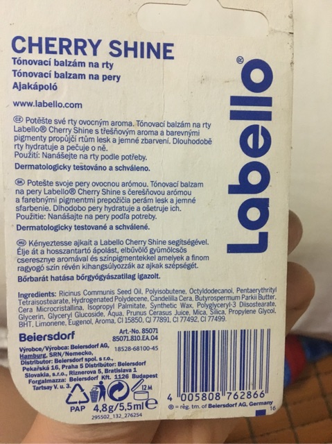 Son dưỡng môi Labello