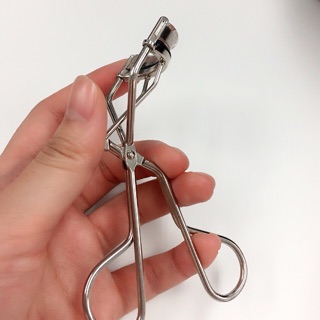 BẤM MI SHISEIDO EYELASH CURLER 213