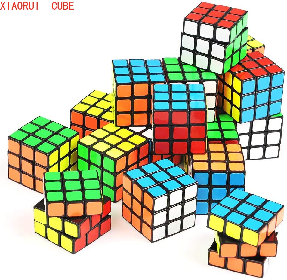 Set 18 Khối Xếp Hình Kích Thước 3x3 X 3cm Nhiều Màu Sắc Cho Bé