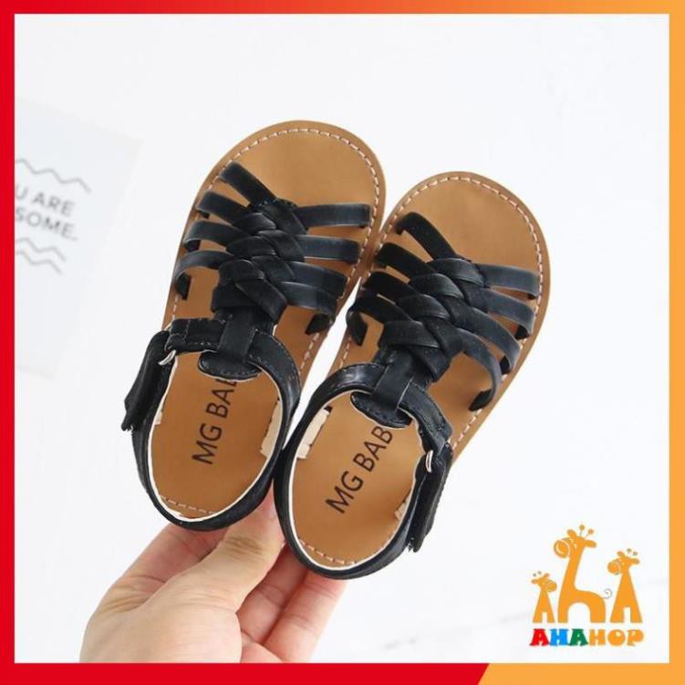 Dép cho bé gái - Giày sandal cho bé gái quai đan chéo chất da PU đế cao su mềm hàng chính hãng MG Baby V533