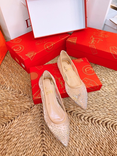 Giày búp bê đính đá mẫu mới nhất + video tự quay | BigBuy360 - bigbuy360.vn