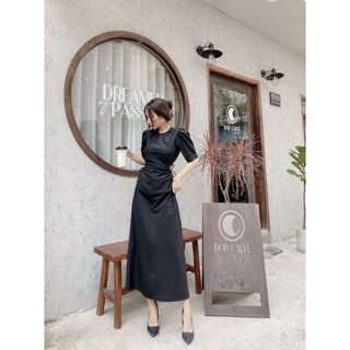 VÁY MAXI KHOÉT EO CỔ TRÒN