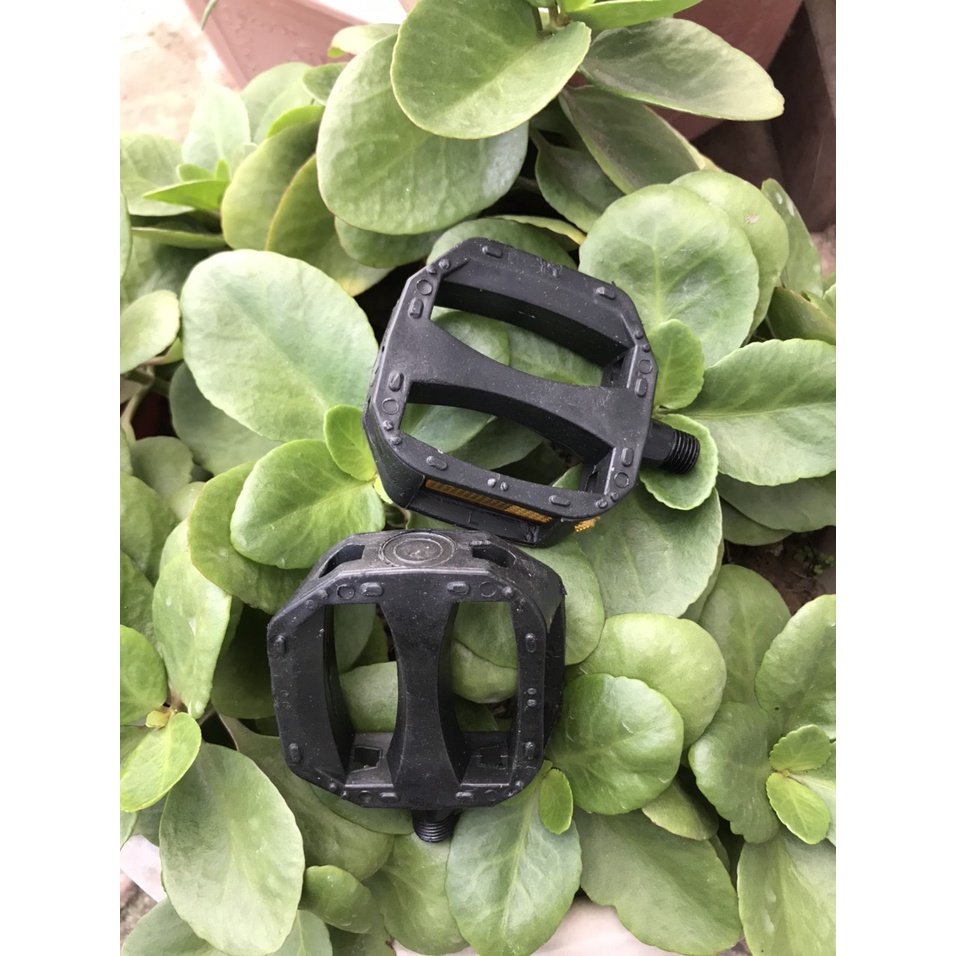 Đôi bàn đạp  xe đạp trẻ em hàng loại 1