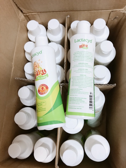 Sữa tắm trẻ em Lactacyd Milky 250ml-500ml ( Mẫu mới 2022)
