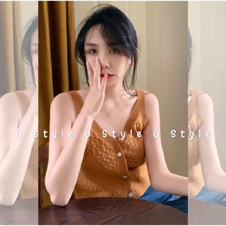 Áo len hai dây cài nút