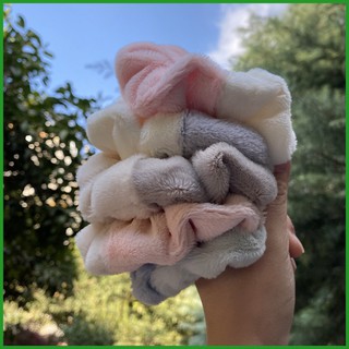 Scrunchies hoa cúc dây buộc tóc phụ kiện thời trang basic