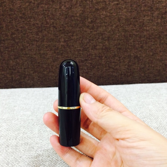 Thỏi làm son handmade (mac đỏ viền đen)