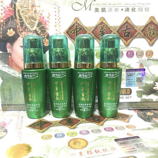 Serum tinh chất hoa hồng se khít chân lông đều màu da