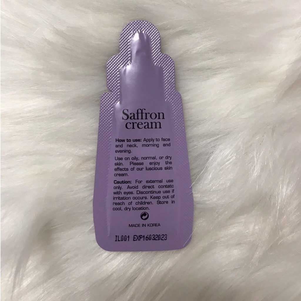 1 túi Kem dưỡng nhụy hoa nghệ tây mini (túi 1.5ml) Saffron Cream Laura Sunshine Nhật Kim Anh