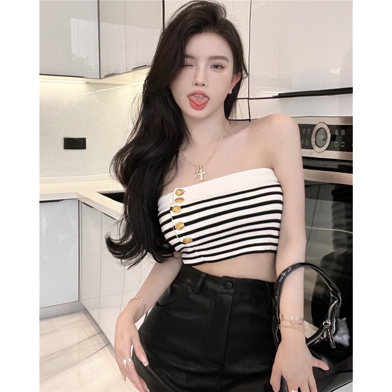 Cocory vn Áo Croptop Trễ Vai Hoạ Tiết Kẻ Sọc Phối Nút Thiết Kế Quyến Rũ