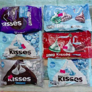Sô cô la Kisses Giáng Sinh - hàng xách tay Mỹ date 08.2019