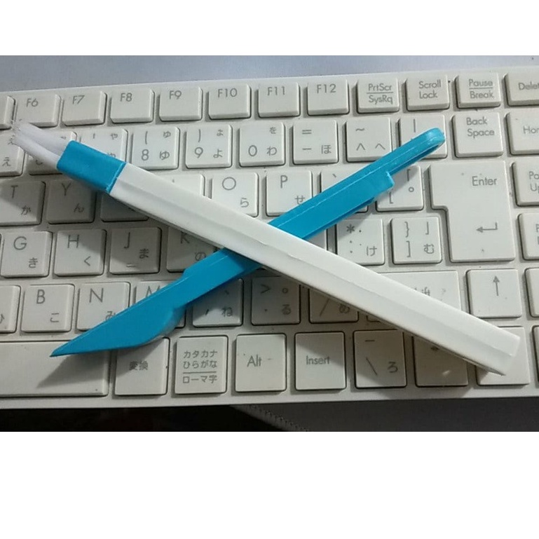 bàn chải đa năng vệ sinh bàn phím máy tính và laptop