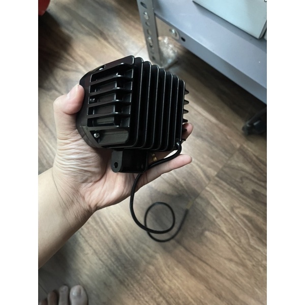 Led trợ sáng xe tải 2 màu
