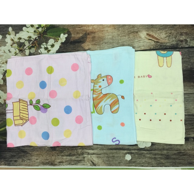 Khăn tắm, chăn hè cho bé