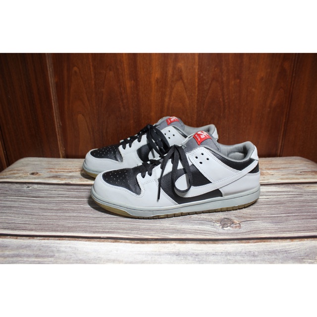 Giày hiệu 2nd size 42.5