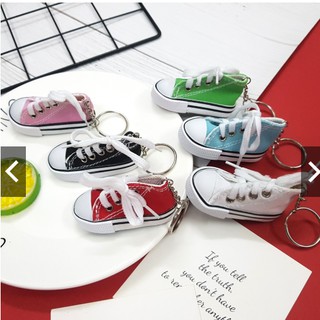 Móc Khóa Giày Converse
