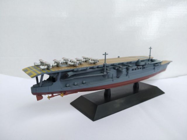 Mô hình tàu chiến