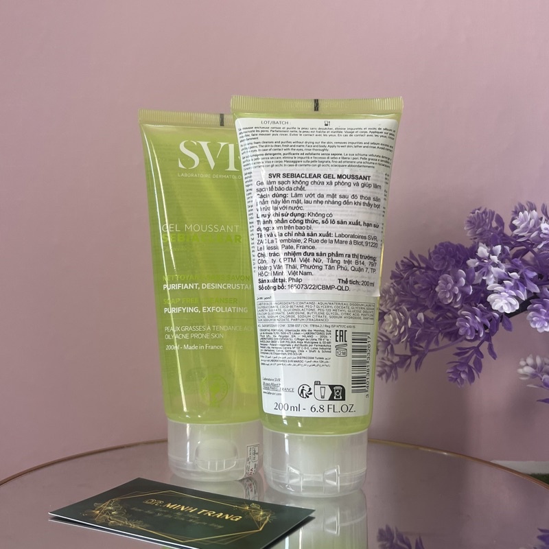 Sữa rửa mặt không có xà phòng & loại bỏ tế bào da chết SEBIACLEAR Gel Moussant SVR 400ml