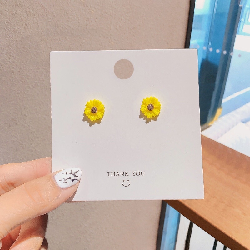 Bông Tai Hoa Cúc Nhỏ Màu Vàng❤️Freeship