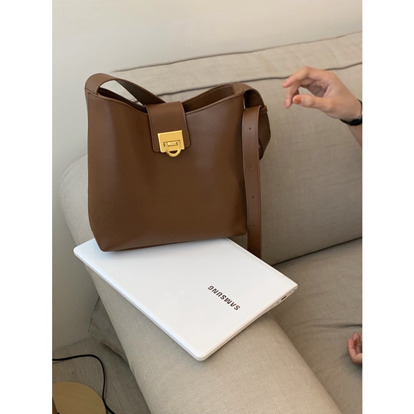 Túi Đeo Vai Thời Trang Thu Đông 2021 Phong Cách retro Sức Chứa Lớn Cho Nữ