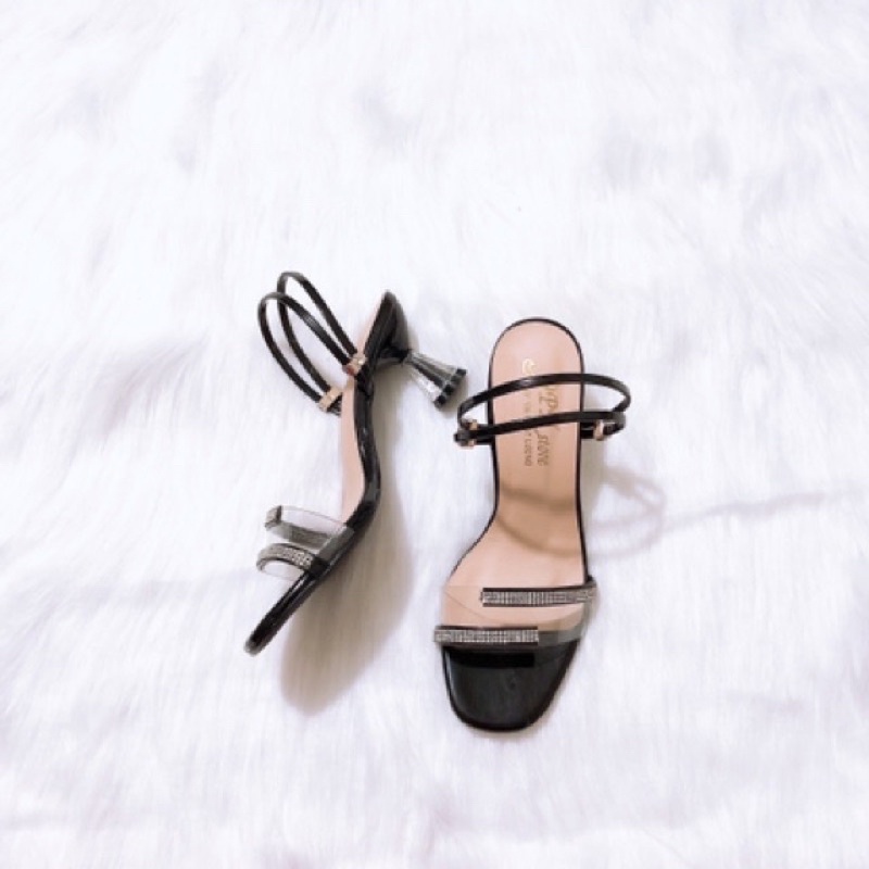 Giày sandal cao gót kiểu 6p hoa quai trong phối xoàn nhuyễn 2 kiểu mang