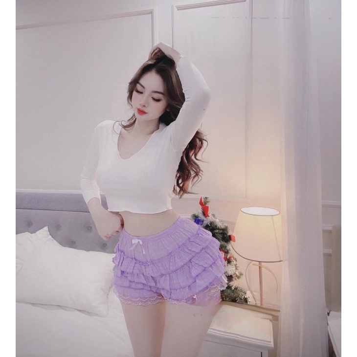 Set áo crop+ quần tầng bèo