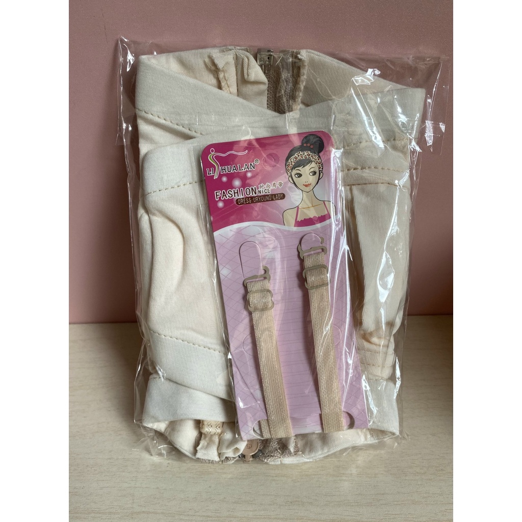 Áo hút sữa rảnh tay có quai đeo hàng viet nam