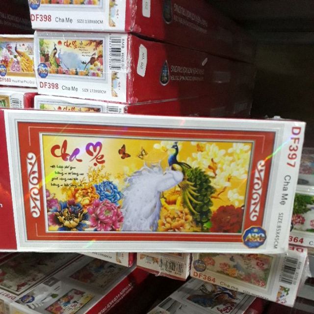 Tranh đính đá cha mẹ df397(85×45)