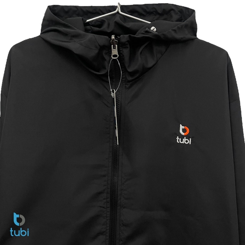 Áo khoác tubi 4 túi Nón Liền Màu Đen