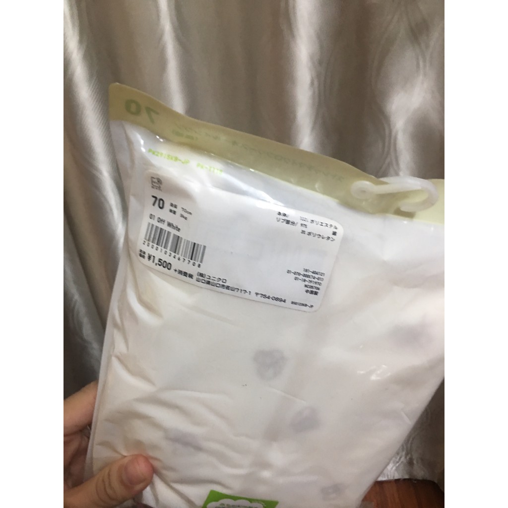 Body nỉ tơ UNIQLO dành cho baby