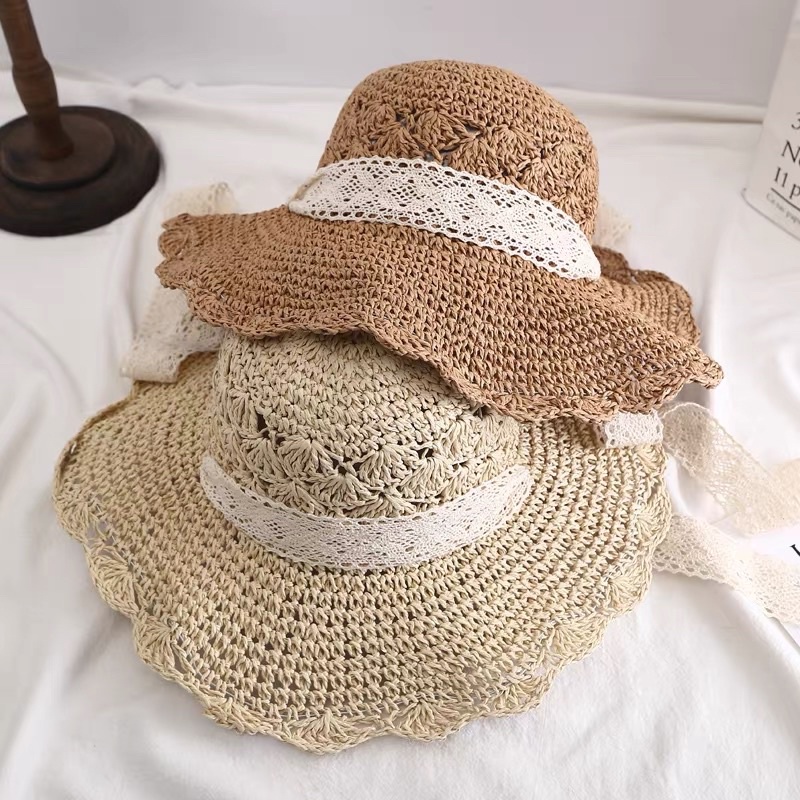 Mũ cói đi biển, nón tiểu thư vành rộng phối ren có quai buộc kiểu dáng vintage - Tiệm Cói Cô Lê