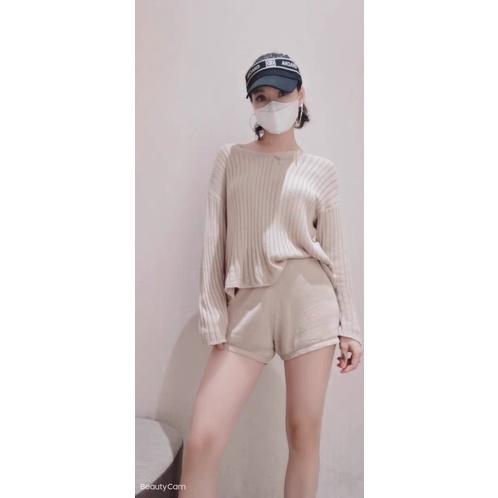 Set bộ quần áo len cổ chữ V mềm mại phom rộng