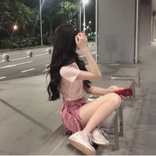 CHÂN VÁY HỌA TIẾT KẺ SỌC PHỐI DÂY ĐAN THỜI TRANG NỮ | BigBuy360 - bigbuy360.vn